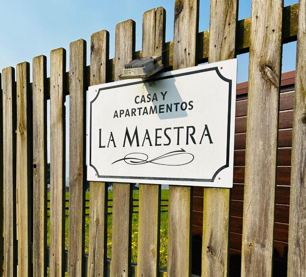 Casa La Maestra Appartement Arriondas Buitenkant foto