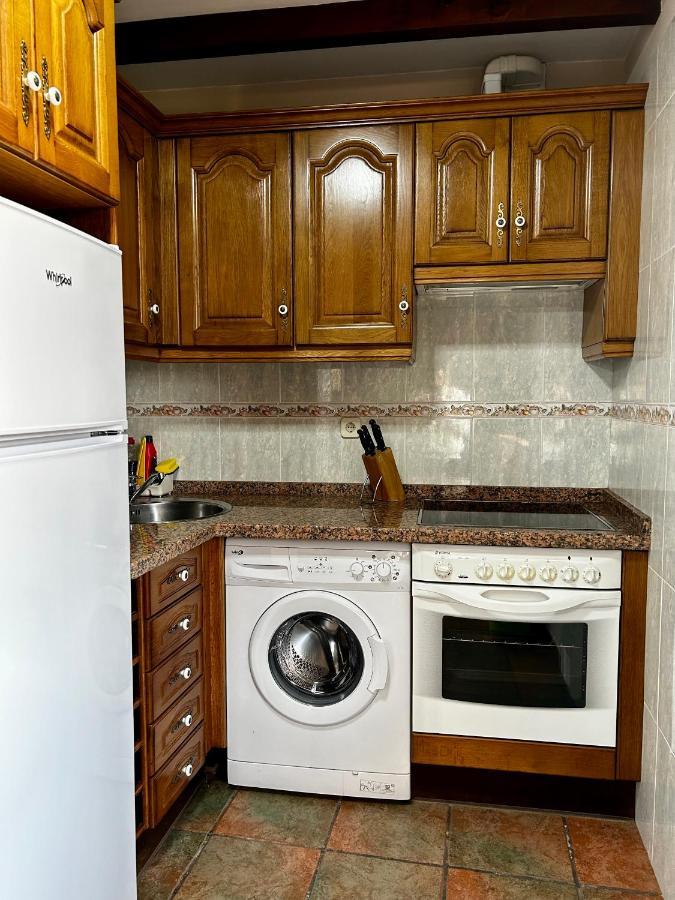 Casa La Maestra Appartement Arriondas Buitenkant foto